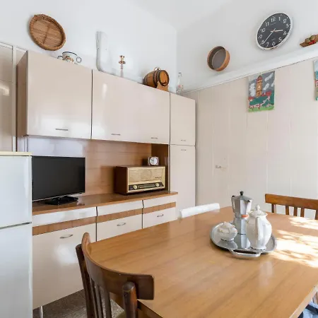 Minuccia Vintage By Interhome Apartman Riva Ligure