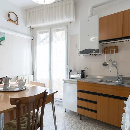 Minuccia Vintage By Interhome Apartman